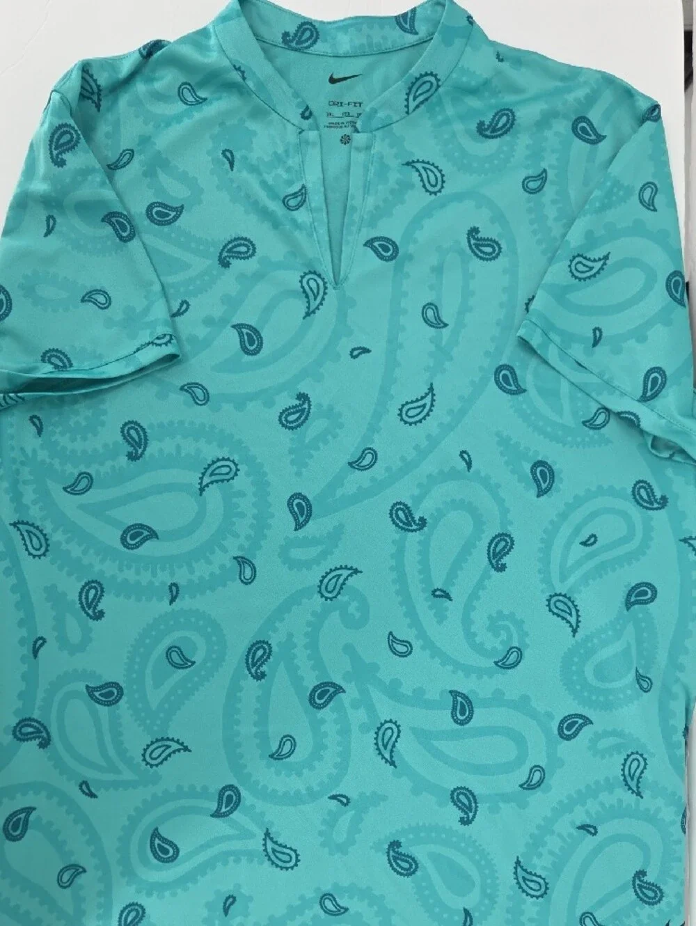 Nike Women's Teal Paisley Short Sleeve Performance Tee